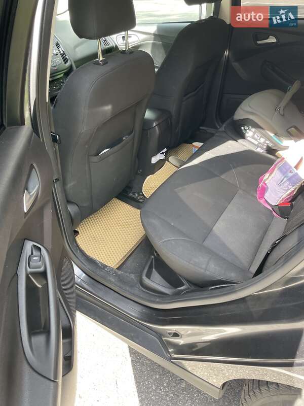Хэтчбек Ford Focus 2015 в Львове фото 16 Хэтчбек Ford Focus 2015 в Львове