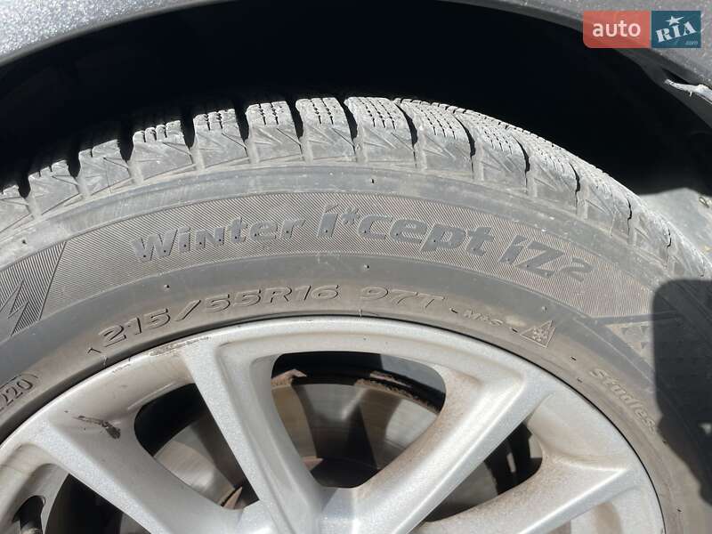 Хэтчбек Ford Focus 2015 в Львове фото 27 Хэтчбек Ford Focus 2015 в Львове