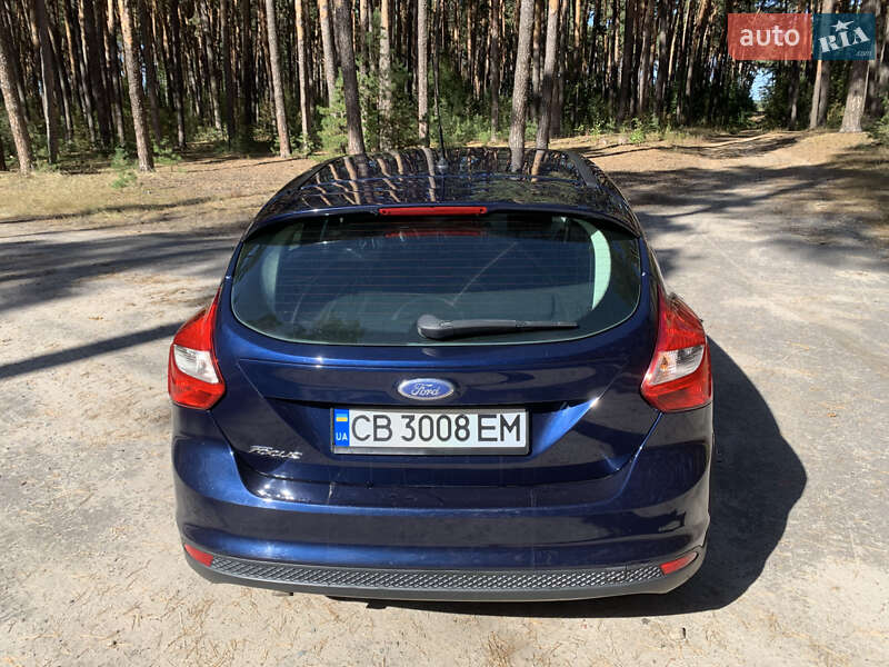 Хэтчбек Ford Focus 2011 в Киеве фото 5 Хэтчбек Ford Focus 2011 в Киеве
