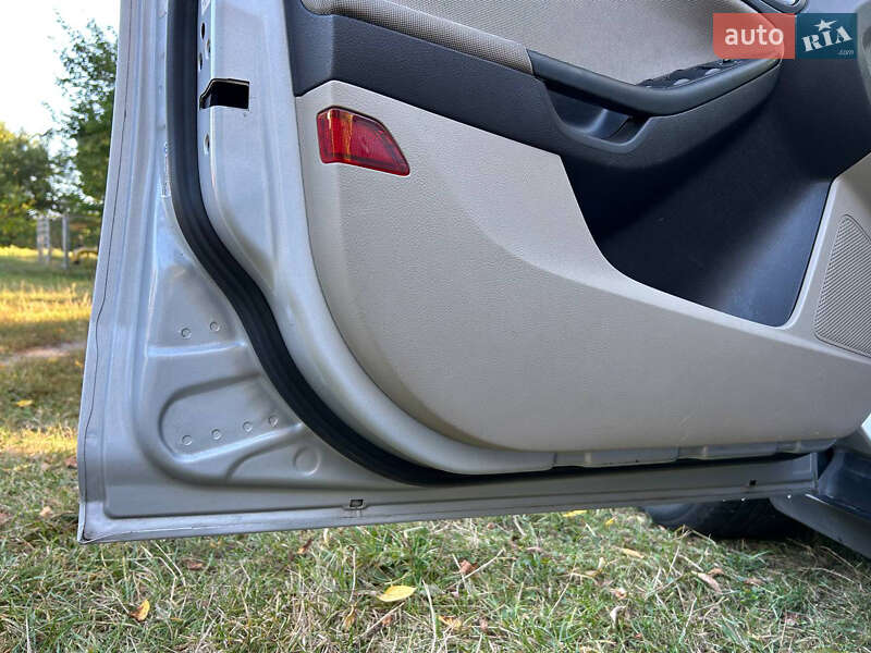 Седан Ford Focus 2014 в Мироновке фото 14 Седан Ford Focus 2014 в Мироновке