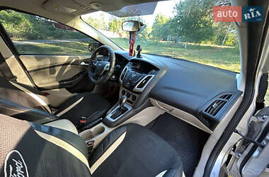 Седан Ford Focus 2014 в 