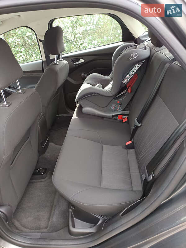 Седан Ford Focus 2015 в Одессе фото 8 Седан Ford Focus 2015 в Одессе