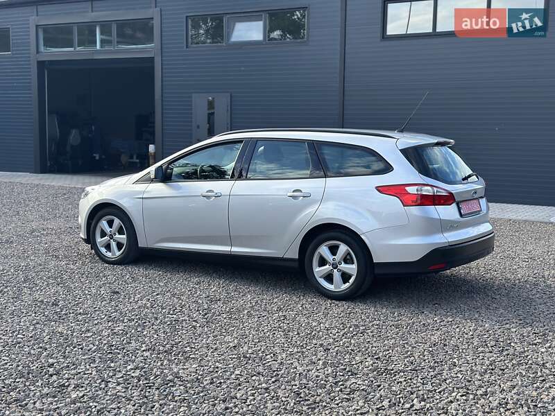 Универсал Ford Focus 2011 в Коростене