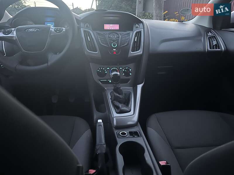 Универсал Ford Focus 2011 в Коростене