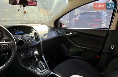 Седан Ford Focus 2016 в 