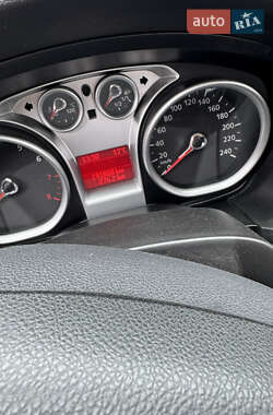 Универсал Ford Focus 2009 в 