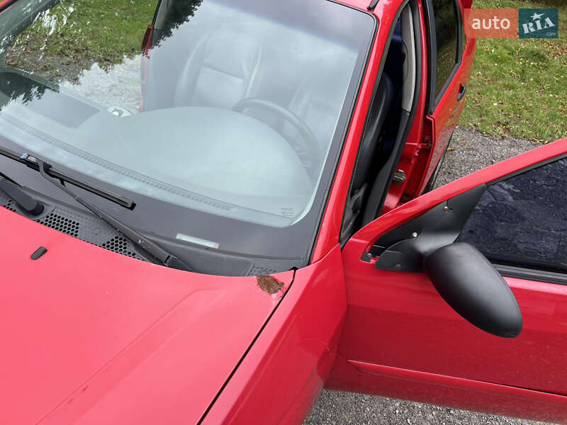 Седан Ford Focus 2001 в Львове фото 15 Седан Ford Focus 2001 в Львове