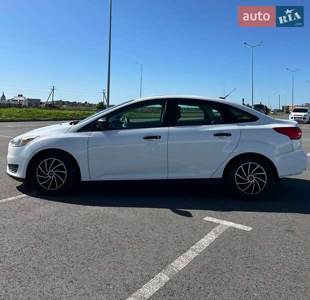 Седан Ford Focus 2015 в Львове