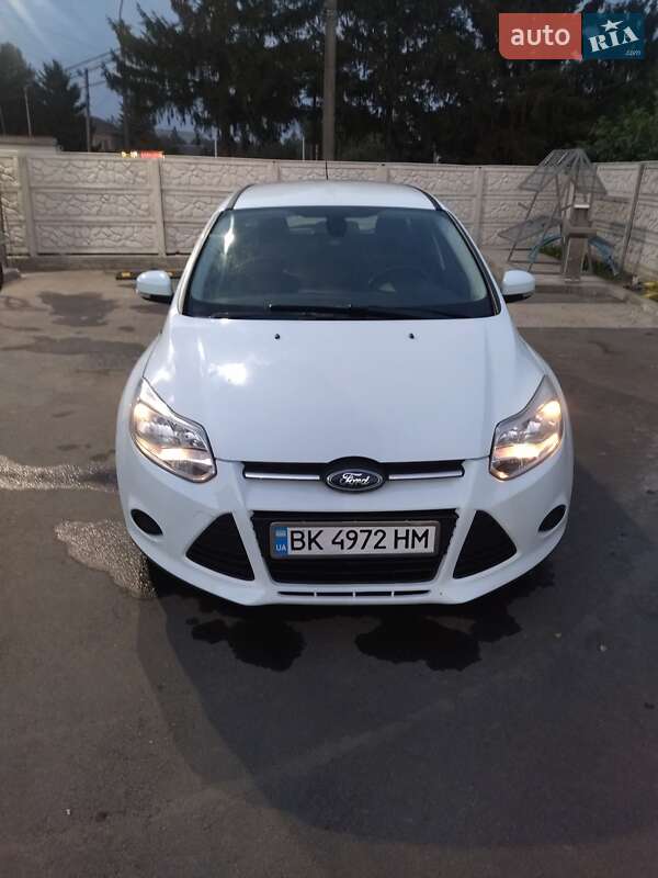 Универсал Ford Focus 2013 в Любаре