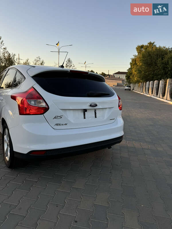 Хэтчбек Ford Focus 2014 в Измаиле