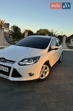 Хэтчбек Ford Focus 2014 в 