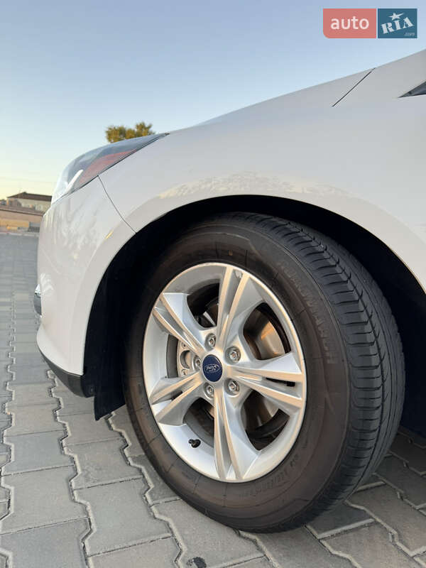 Хэтчбек Ford Focus 2014 в Измаиле
