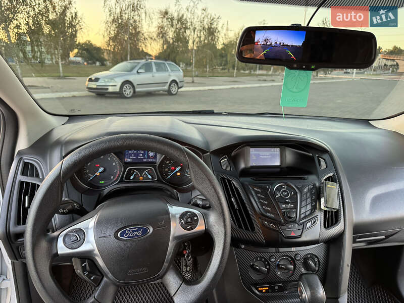 Хэтчбек Ford Focus 2014 в Измаиле