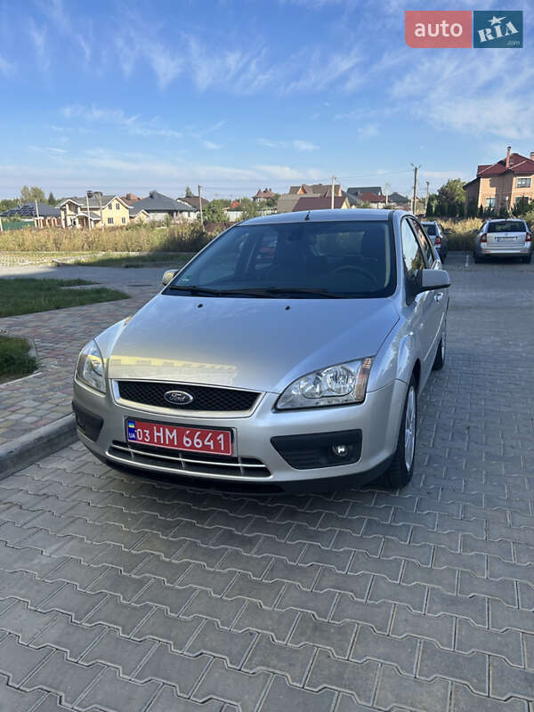 Хэтчбек Ford Focus 2007 в Полтаве
