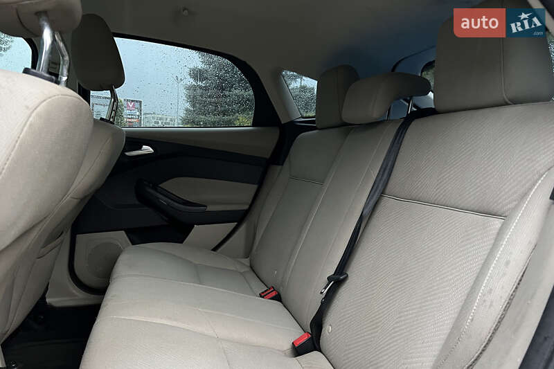 Хэтчбек Ford Focus 2012 в Львове