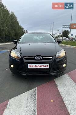 Седан Ford Focus 2013 в 