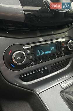 Седан Ford Focus 2013 в 