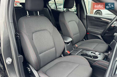 Хэтчбек Ford Focus 2020 в 