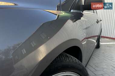 Хэтчбек Ford Focus 2012 в 