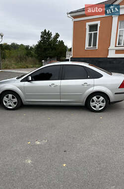 Седан Ford Focus 2005 в 