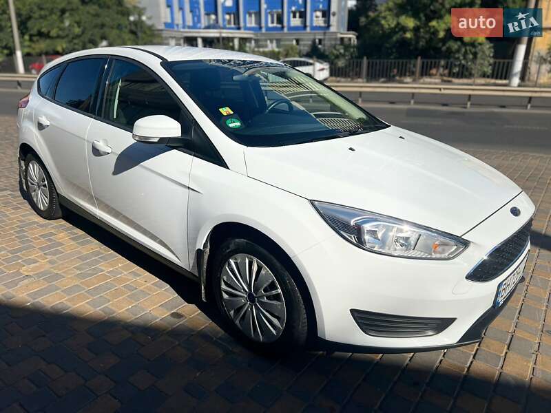 Хэтчбек Ford Focus 2016 в Одессе