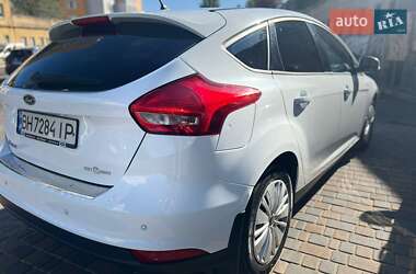Хэтчбек Ford Focus 2016 в 