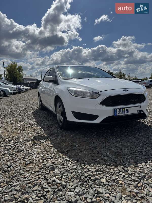 Седан Ford Focus 2016 в Первомайске