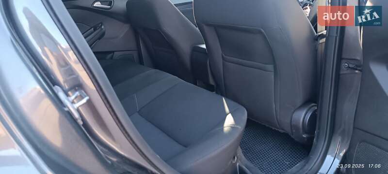 Седан Ford Focus 2016 в Черкасах