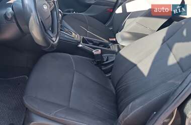 Седан Ford Focus 2016 в 