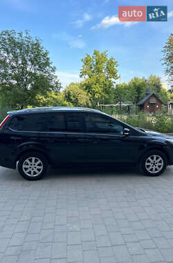 Универсал Ford Focus 2009 в 