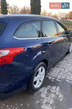 Универсал Ford Focus 2013 в 