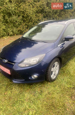 Универсал Ford Focus 2013 в 