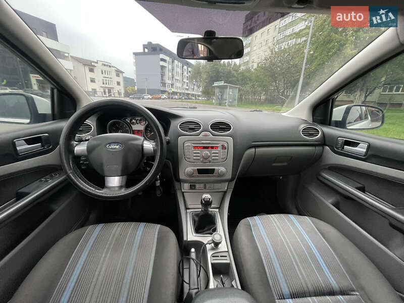 Хетчбек Ford Focus 2008 в Мукачевому