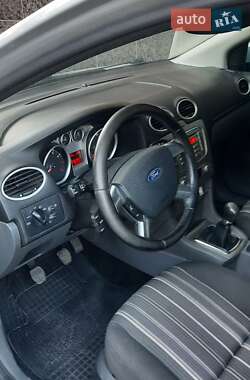 Седан Ford Focus 2008 в 