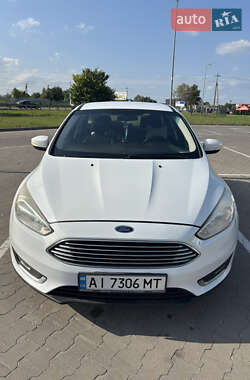 Хэтчбек Ford Focus 2016 в Киеве