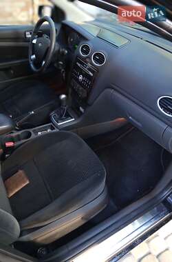 Седан Ford Focus 2006 в Знаменке