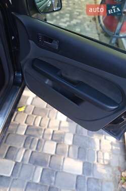 Седан Ford Focus 2006 в 