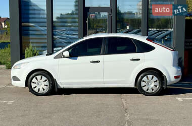 Хетчбек Ford Focus 2010 в 