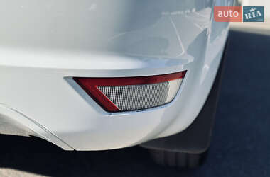 Хетчбек Ford Focus 2010 в 