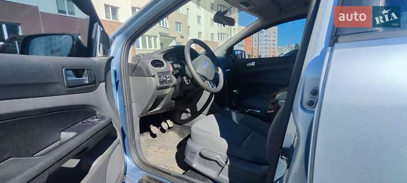 Хэтчбек Ford Focus 2005 в Виннице фото 4 Хэтчбек Ford Focus 2005 в Виннице