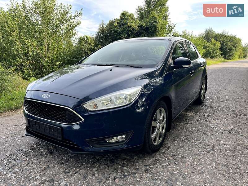 Седан Ford Focus 2017 в 