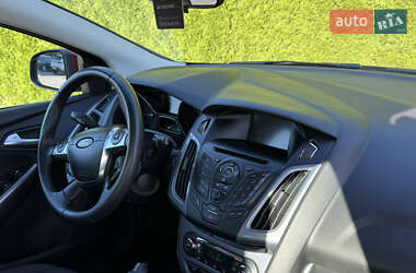 Универсал Ford Focus 2012 в 