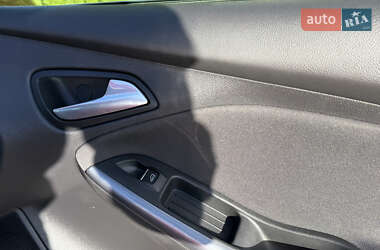 Универсал Ford Focus 2012 в 