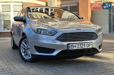 Седан Ford Focus 2016 в 