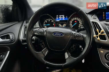 Универсал Ford Focus 2011 в 