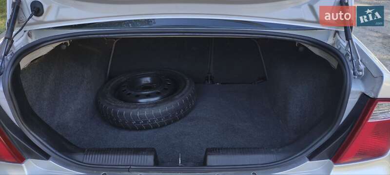 Седан Ford Focus 2006 в Киеве