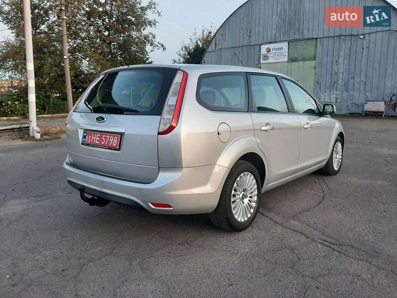 Универсал Ford Focus 2010 в Ровно