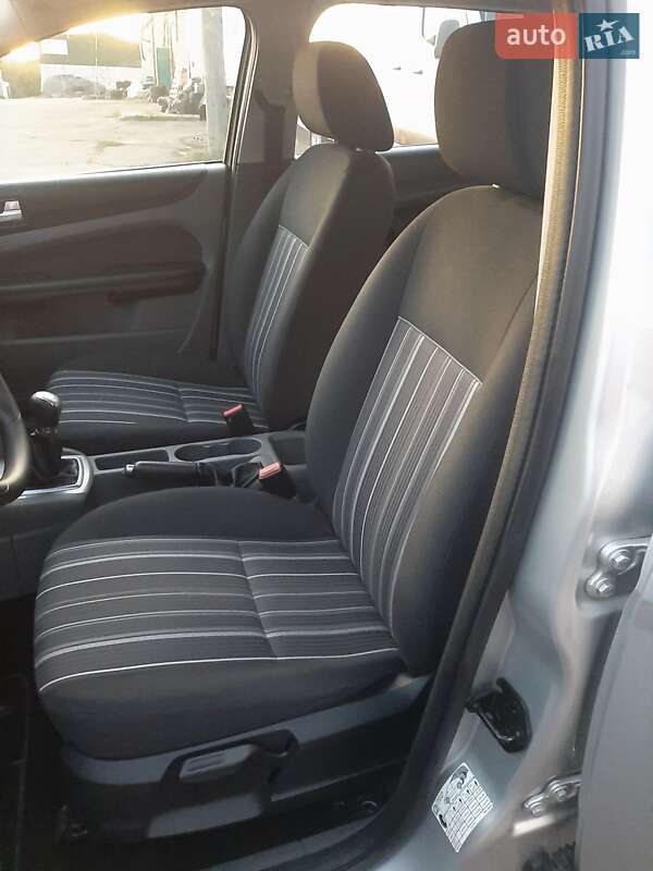Универсал Ford Focus 2010 в Ровно