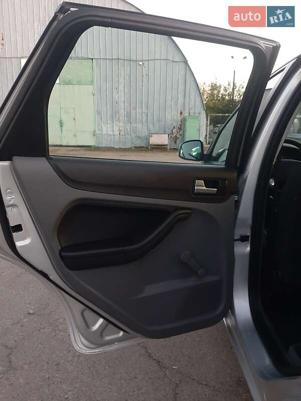 Универсал Ford Focus 2010 в Ровно