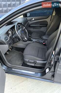 Універсал Ford Focus 2010 в 